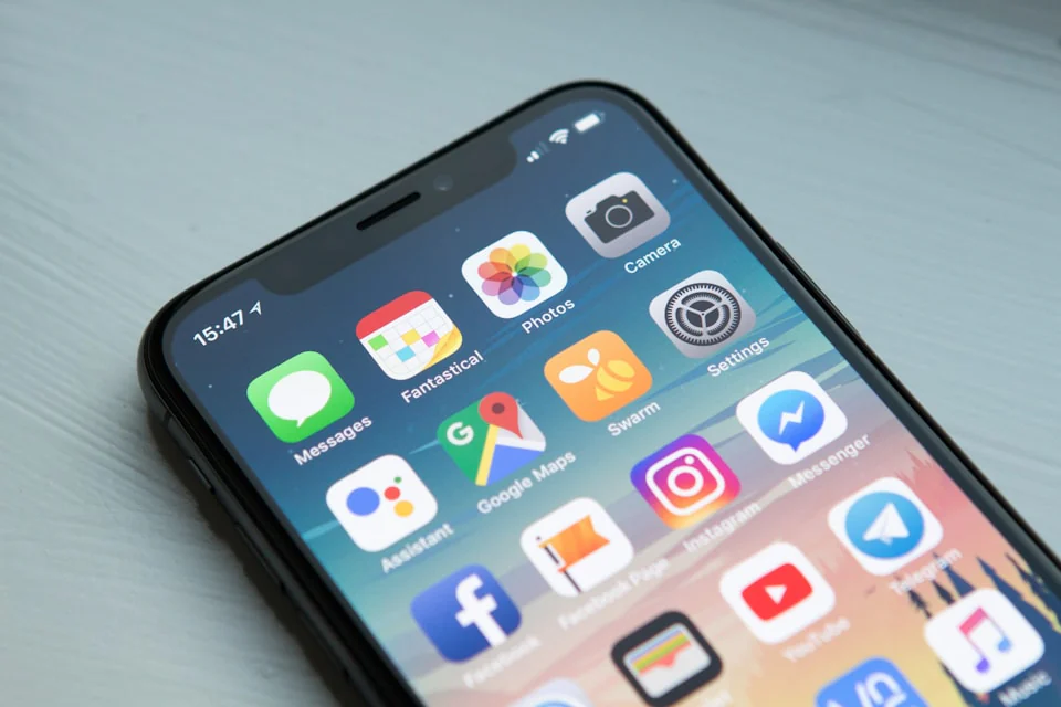 Flutter vs React Native in 2025: Choosing the Right Stack